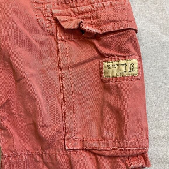 Men’s True Religion Isaac Cargo Shorts Coral Pink Nantucket Red Size 28 - Picture 4 of 15